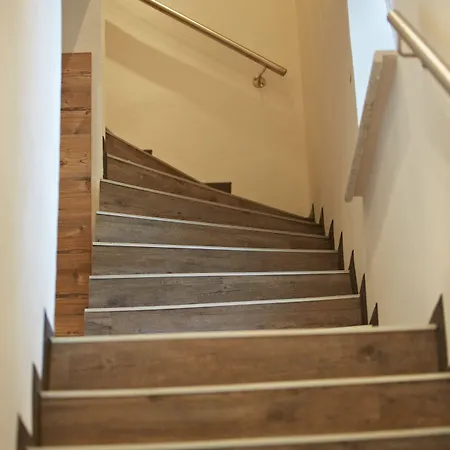 Holiday Lodge Central *