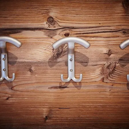 Holiday Lodge Central *