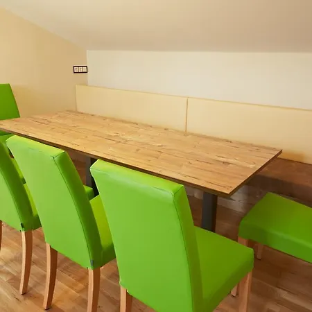 Holiday Lodge Central Chalet