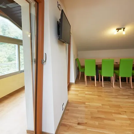 Holiday Lodge Central