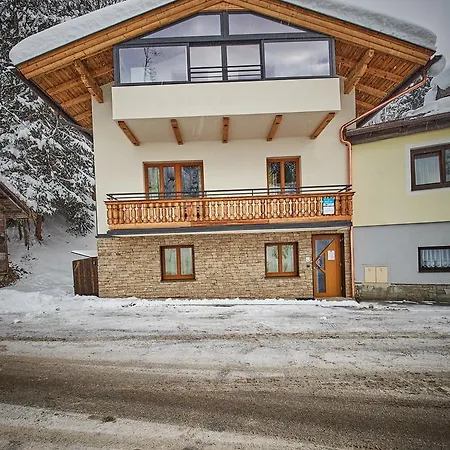 Holiday Lodge Central Chalet Saalbach-Hinterglemm